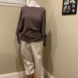 Beige Venezia Capris